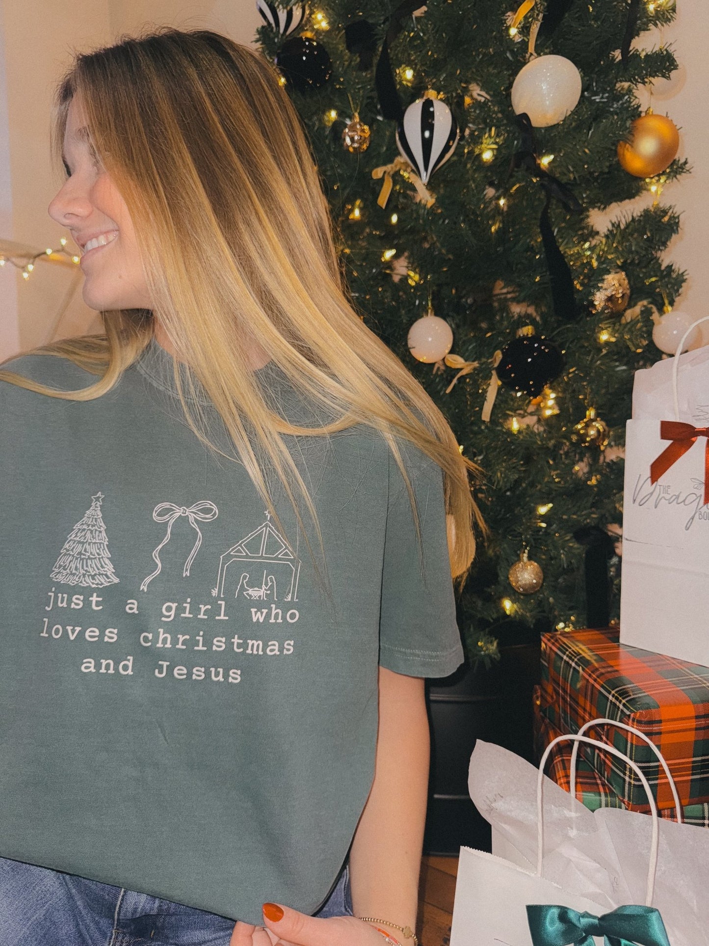 Jesus & Christmas Tee - The Dragonfly Boutique
