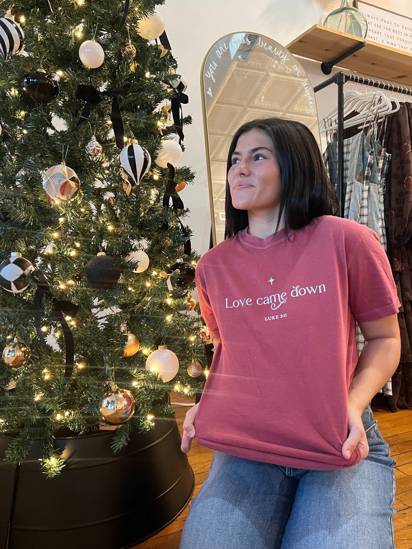 Love Came Down Tee - The Dragonfly Boutique