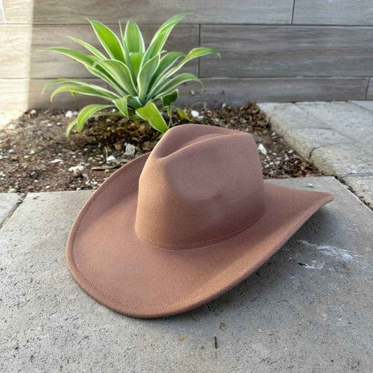 Cattlement Cowboy Hat - The Dragonfly Boutique