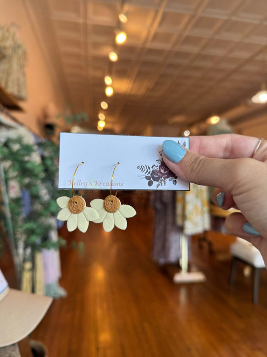 Half Daisy Dangle - 2 Styles - The Dragonfly Boutique