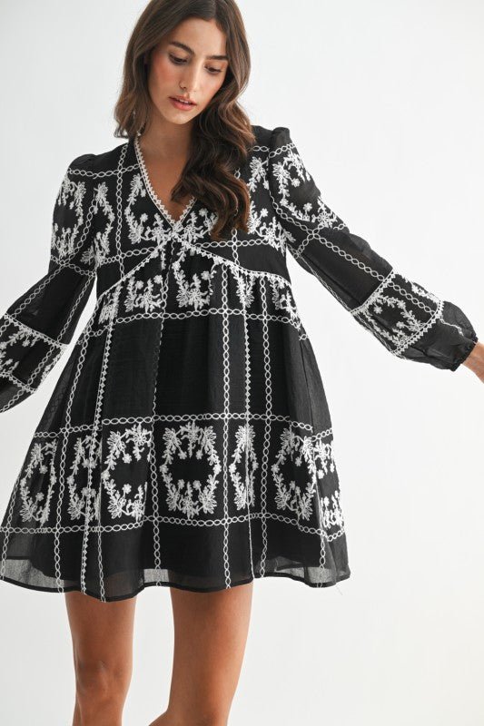 Holiday Delight Dress - The Dragonfly Boutique