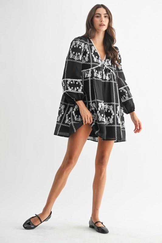 Holiday Delight Dress - The Dragonfly Boutique