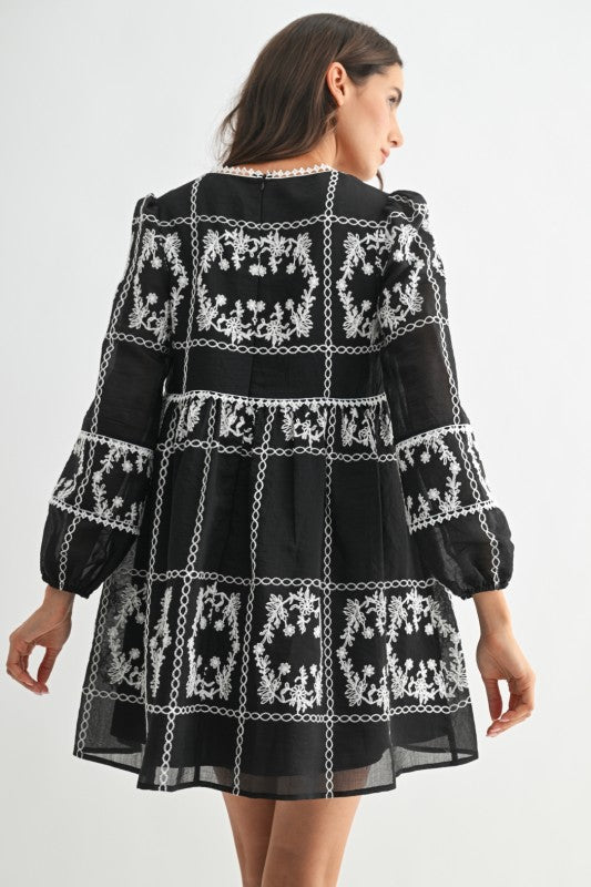 Holiday Delight Dress - The Dragonfly Boutique