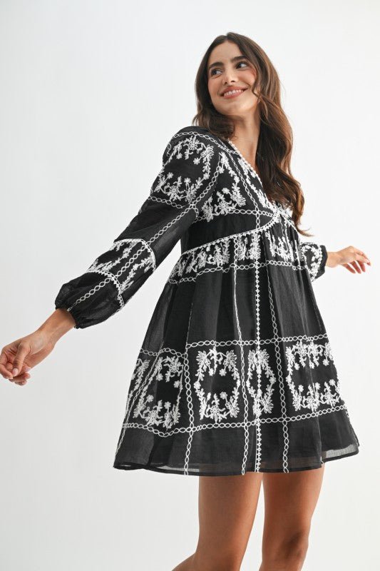 Holiday Delight Dress - The Dragonfly Boutique