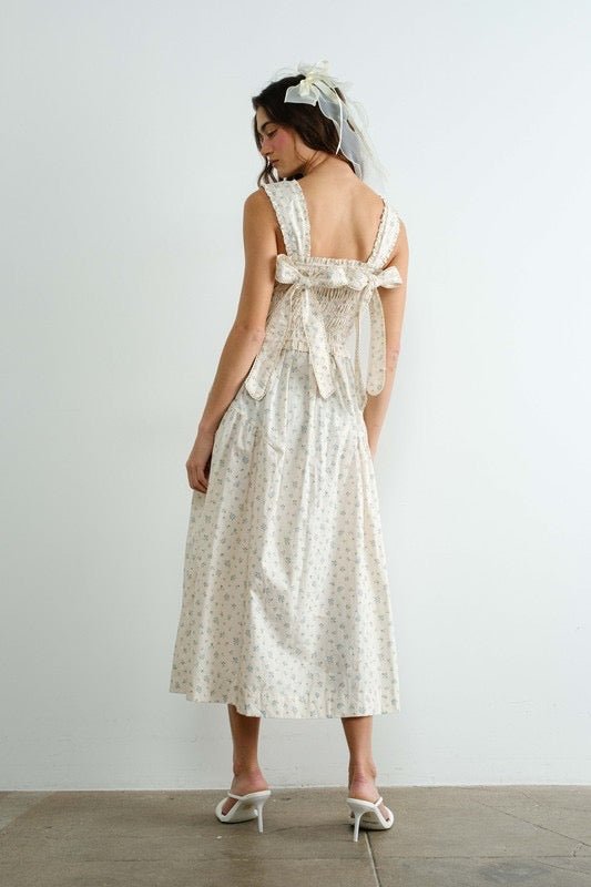 white christmas dresses Margot Retro Bow Tie Back Smocked Midi Dress M