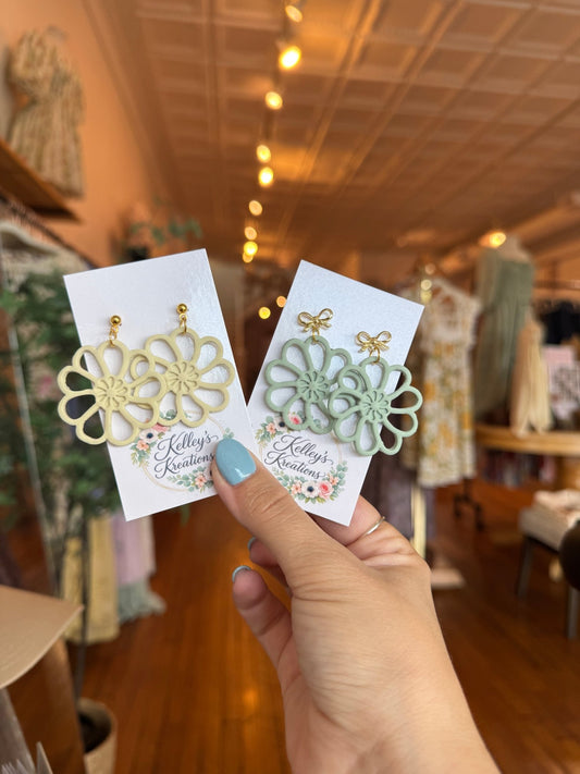 Spring Fun Dangle Earrings - 2 Colors - The Dragonfly Boutique