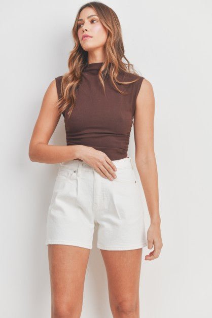 The Macy Pleated Short - Off White - The Dragonfly Boutique