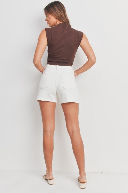 The Macy Pleated Short - Off White - The Dragonfly Boutique