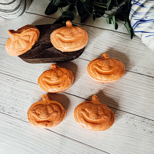 Pumpkin Spice Bath Bombs, PSL, Halloween Bath & Body Product - The Dragonfly Boutique